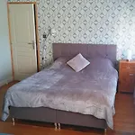 13 Bees B&B