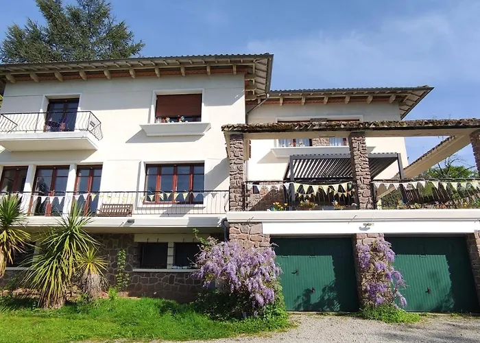 Bed & Breakfast 13 Bees 3*