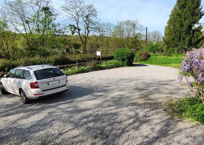 Bed & Breakfast 13 Bees