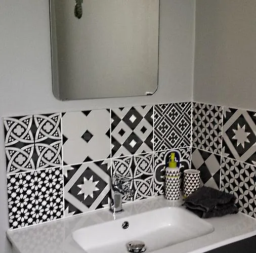 Bed & Breakfast 13 Bees 3*